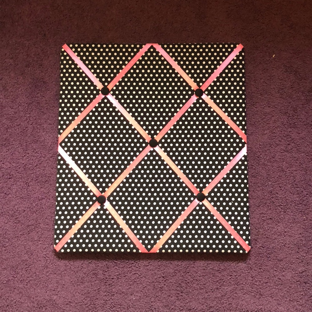 Polka dot bulletin board